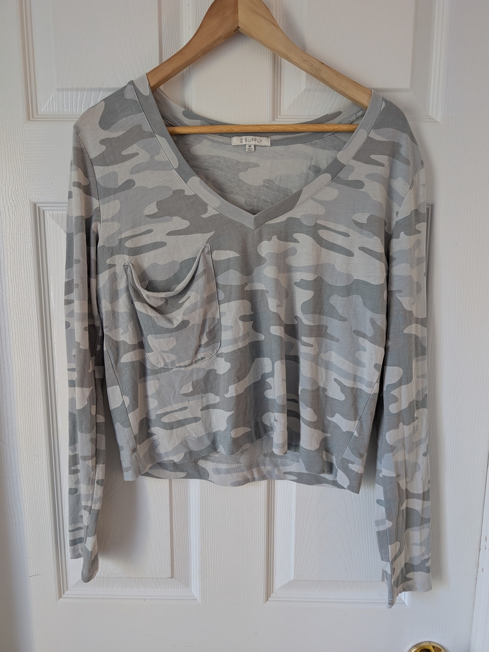 Z Supply Light Grey Camo V-Neck Long Sleeve Tee